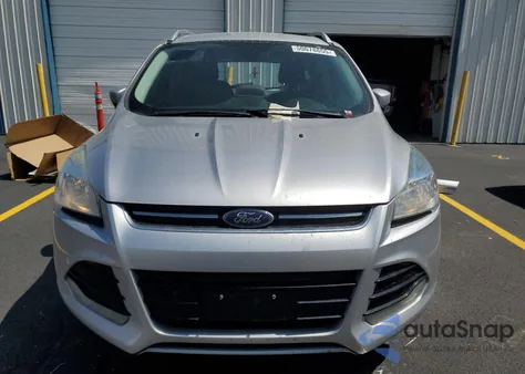 2016 Ford Escape Titanium from USA, damaged, VIN 1FMCU9J97GUC63054